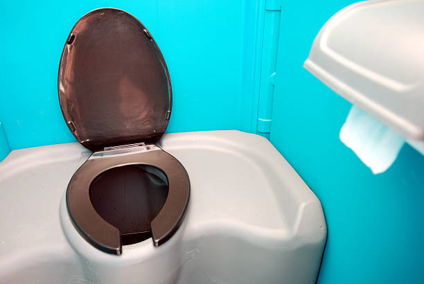 Best High-end porta potty rental  in Roosevelt Park, MI